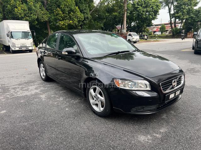 2010 Volvo S40 2.0 (A)2010/11 t top cond like new - 2
