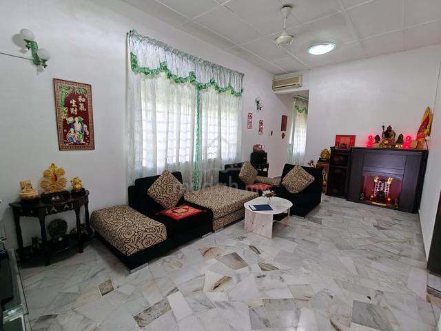 Taman Teratai 1