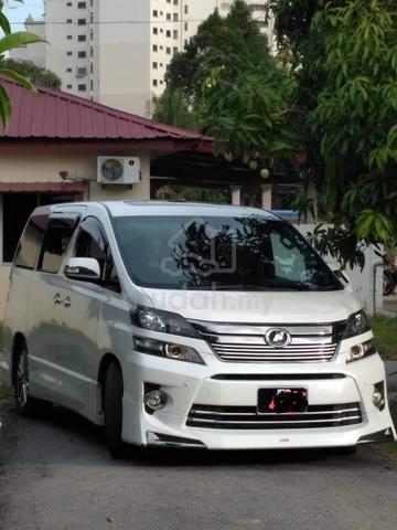 2013 Toyota VELLFIRE 2.4 Z GOLDEN EYES ANH20W - 1