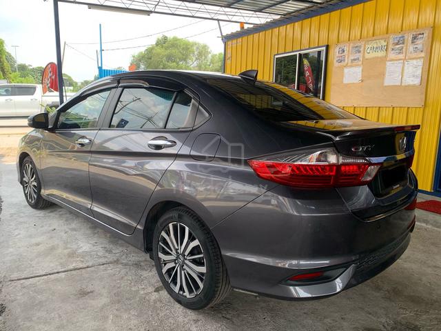 2018 Honda CITY 1.5 V FACELIFT (A) - 4