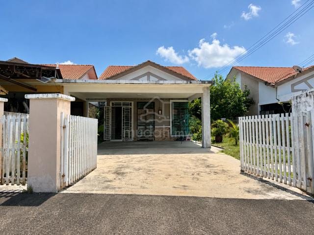 [FREEHOLD - PARTLY FURNISHED] Semi-D, Tmn Bukit Melaka,Bkt Beruang MLK 1