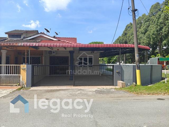 Rumah Corner Lot Taman Pengkalan Makmur Untuk Dijual 1
