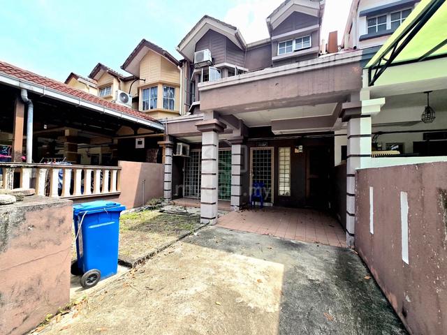 FACING OPEN‼️EXTENDED KITCHEN 2 Storey Tadisma Seksyen 13 Shah Alam 1