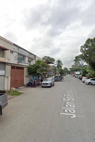 Taman Putri 1.5 Storey Factory For Rent 1