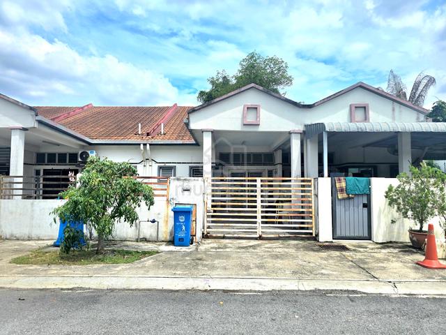 Rumah Teres Jalan Tanjing Rhu, Shah Alam 1