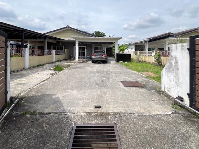 33x110 Semi D Single Storey House, Jalan Merbuk, Taman Bentara 1