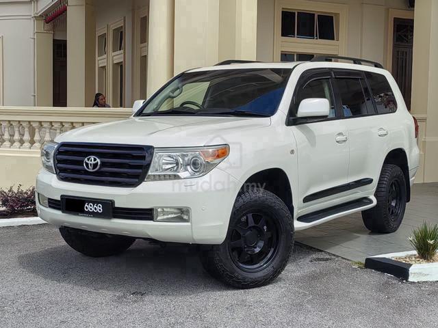 2010 Toyota LANDCRUISER 4.5 V8 DIESEL 4WD SUV - 2