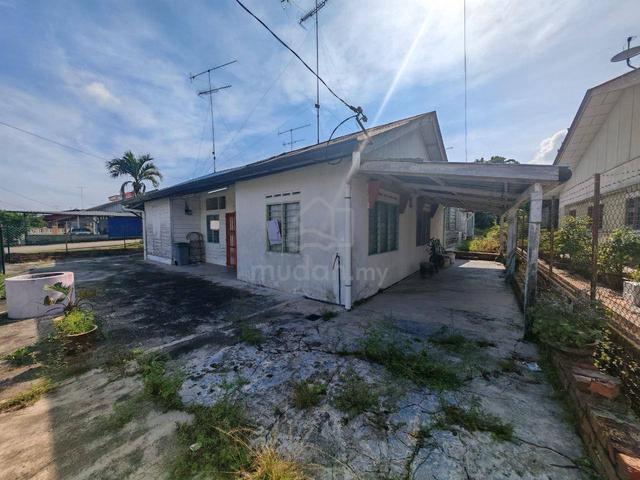 Kluang Jalan Sawi Single Bungalow Corner 60x122  1