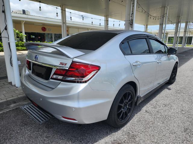 2013 Honda CIVIC 1.8S (A) convert Japan SI bodykit - 2