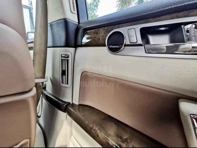 2012/15 Volkswagen Phaeton 4.2 V8 - Lexury Sedan - 4