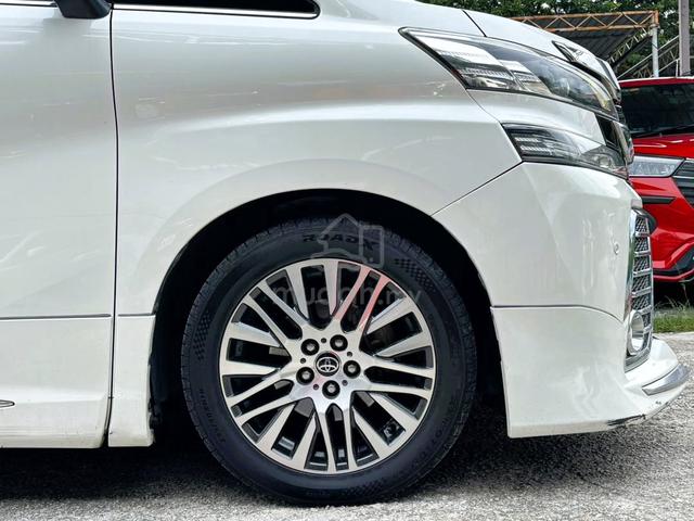 Toyota VELLFIRE 2.5 ZG EDITION (A) Pilot Seat - 5