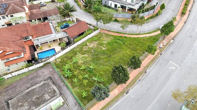 (8815 Sft) Tanah Lot Bungalow, Seksyen 9 Rimba Valley, Kota Damansara 1