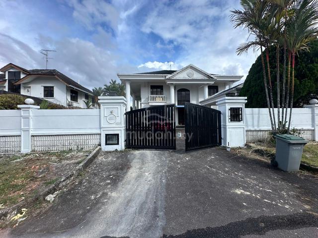 Taman Bukit Rinting bungalow for sale, Johor Bahru 1