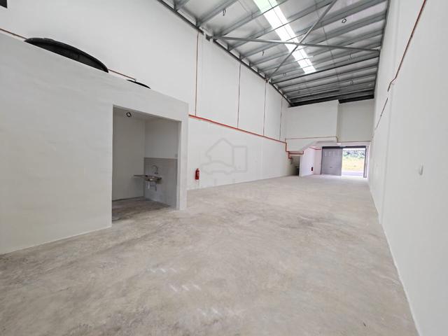 Stellar Park Indahpura Kulai Terrace Factory 24 X 118 ready move 1