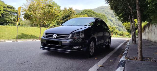 2017 Volkswagen VENTO 1.6 COMFORTLINE (A) - 2