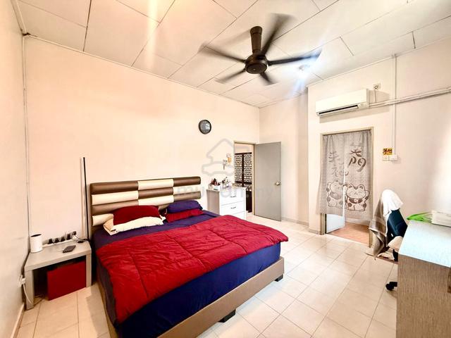 Pulai Jaya Skudai *Full loan unit,near to highway,good location 1