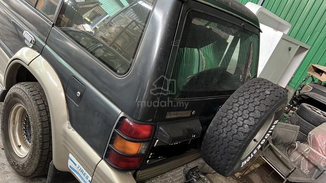 1995 Mitsubishi PAJERO 2.5 L047 (A) - 3