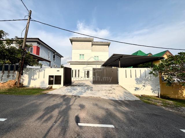 DOUBLE STOREY BUNGALOW, SG MERAB Kajang 1