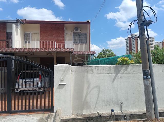 Corner Renovated Double Storey Terrace Taman Bangi Jalan Reko Kajang. 1