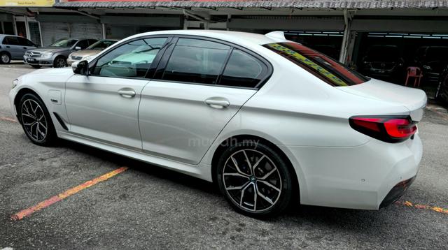 2022 Bmw 530e 2.0 M-SPORT LCI (A) - 4