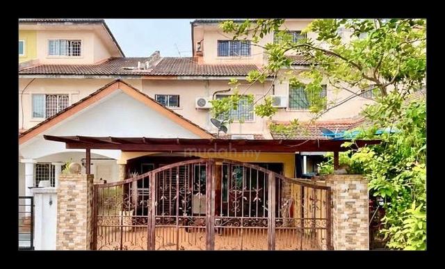 LOW DEPOSITš„ NEGO EXTENDED 2.5 Storey Taman Karunmas Balakong 1