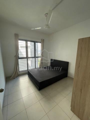 Available All Female room for Rent in Sky Awani 2 Fully Furnished 1