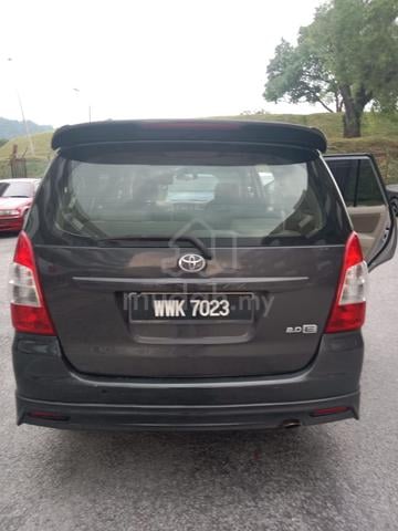 2012 Toyota INNOVA 2.0 E (A) - 4