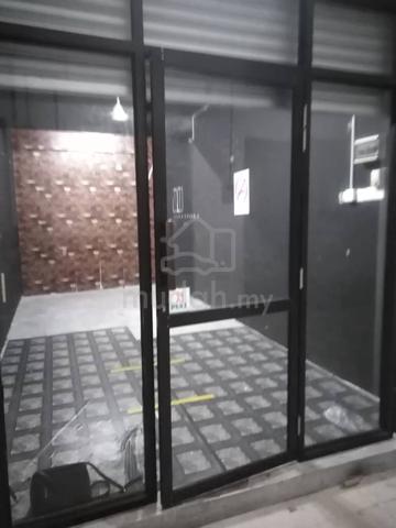 Bazar untuk dijual 1