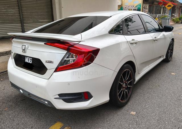2016 Honda CIVIC 1.5 TC (A) - 3