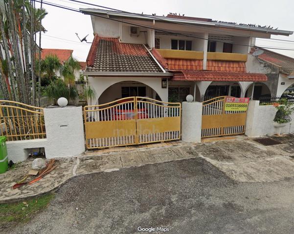 Semi-detached house for sale at Lorong Kubang Buaya 10 1