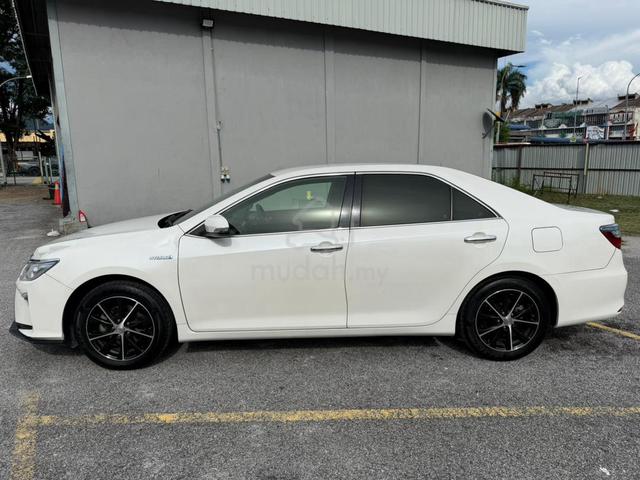2017 Toyota CAMRY 2.5 HYBRID FULL LOAN $BACK - 3