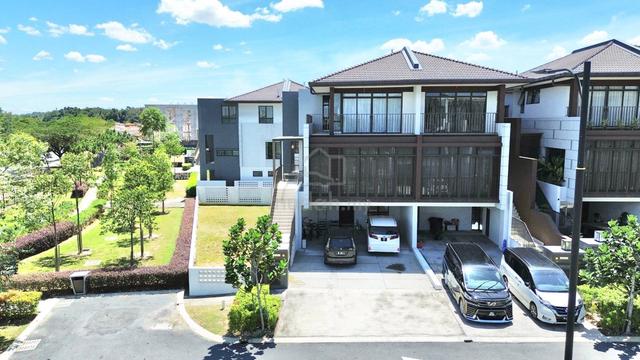 CORNER LOT l! The Mulia Residence Cyberjaya 1