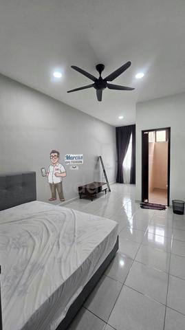 Taman Templer Furnished Unit 2.5 Storey Terraced Seremban For Rent!! 1