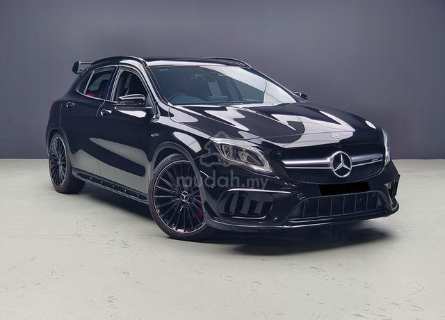 CKD 2017 Mercedes Benz GLA45 2.0 AMG 4MATIC S.ROOF - 1