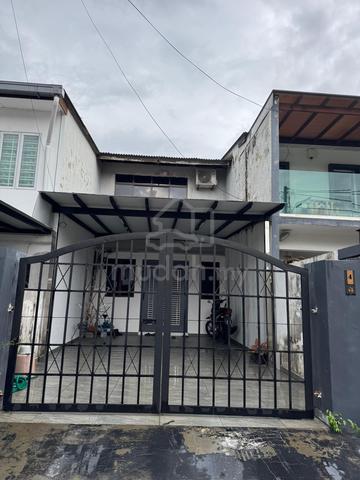 Johor Jaya 2 Storey Low Cost Terrace For Rent 1
