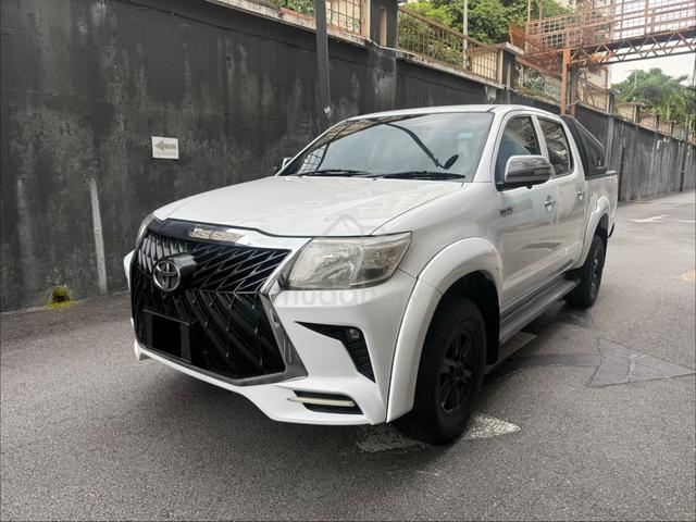 2012 Toyota HILUX 2.5 G VNT FACELIFT (A)PRICE NEGO - 4
