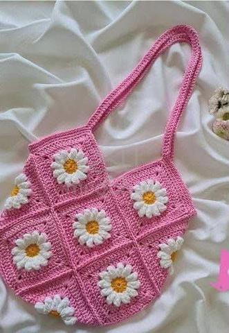 beautiful handmade shoulder bag  - photo 6 of 6