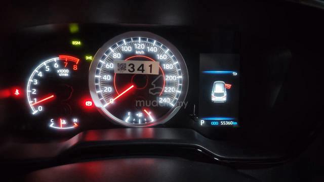 2023 Toyota COROLLA CROSS 1.8 GR SPORT (A) - 5