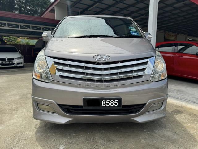 OTR PRICE*2012 Hyundai GRAND STAREX 2.5 ROYALE (A) - 2