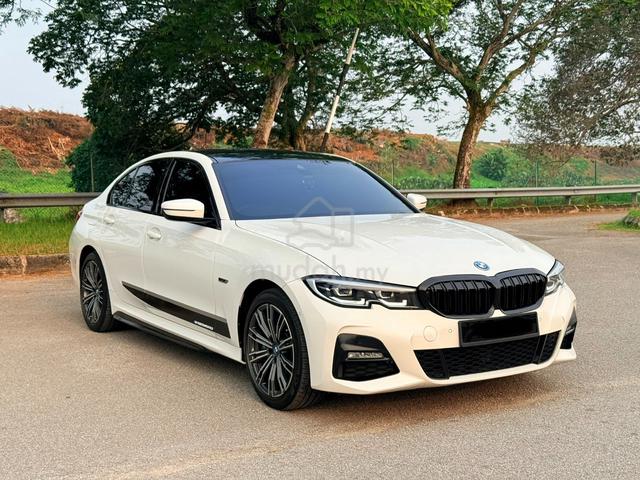 2022 BMW 330e 2.0 M Sport 44,047 KM Under Warranty - 1