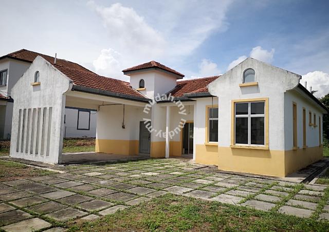Single storey bungalow Freehold at springhill heights port dickson 1
