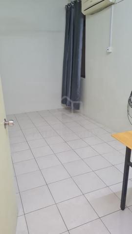 Room with aircond for rent 1