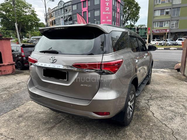 2016 Toyota FORTUNER 2.7 V ENHANCED (A) - 4