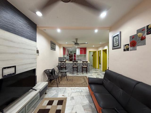 1.5 sty Terraced House for Sale @ Bandar Tun Hussein Onn 1