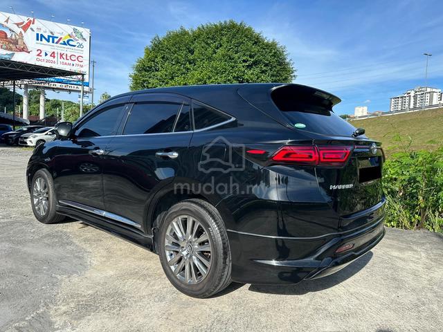 TOYOTA HARRIER 2.0 PREMIUM F/Bodykit Free WARRANTY - 2