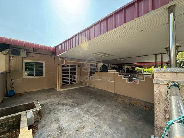 RENOVATED Single Storey Terrace House Sungai Ara Bayan Lepas For Sale 1