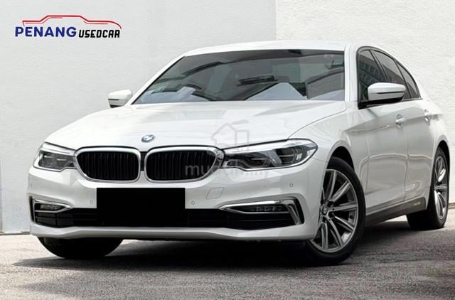 2019 Bmw 520i G30 2.0 (A) Full Service record - 1