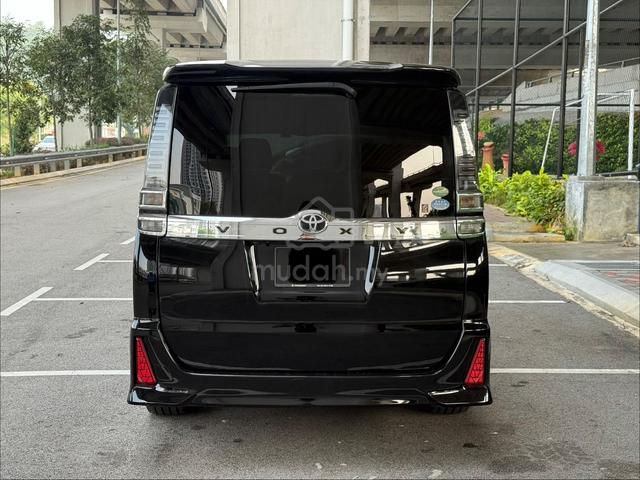 2018 Toyota VOXY 2.0 (A) FULL LOAN💯 - 5