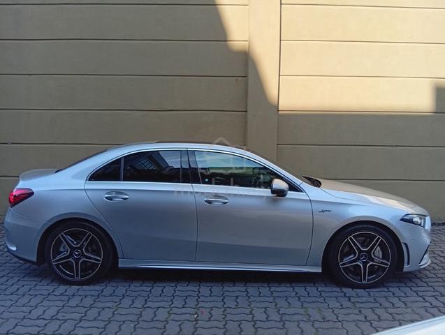 2022 Mercedes Benz A35 AMG 2.0 4Matic HIGH SPECS - 3