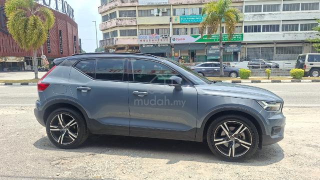 2020 Volvo XC40 2.0 T5 AWD R-DESIGN MY18 (A) - 3
